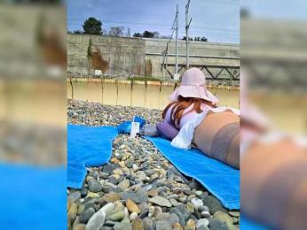 Alex80-201 bongacams stream image