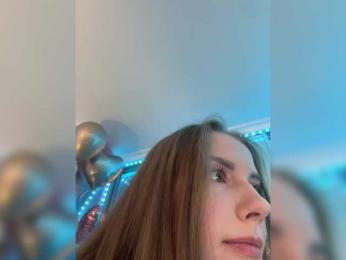 VikkiExtraCheese bongacams stream image