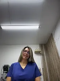 alicee16 stripchat stream image