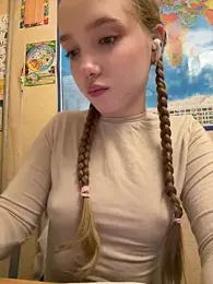 bambi_lu stripchat stream image, 02.04.2026 17:10