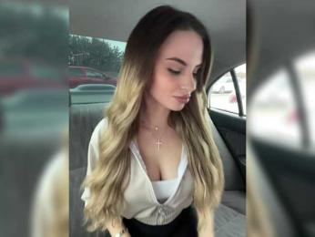 LedyMiya bongacams stream image