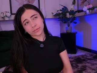 zoe-cruz21 camsoda stream image