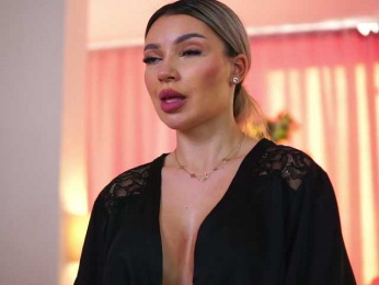 ArtTeasee bongacams stream image