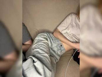 Slim_baby bongacams stream image