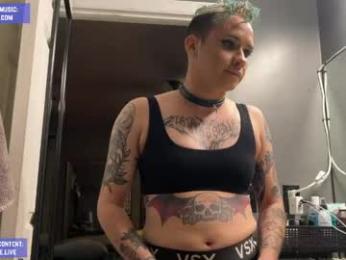iwillbeyourmuse chaturbate stream image, 10.04.2026 23:50