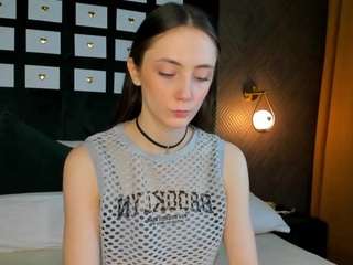 lexi-split camsoda stream image, 11.04.2026 01:00