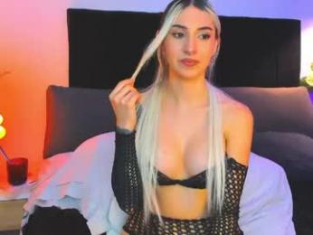 naugthymila3 chaturbate stream image, 14.04.2026 23:40