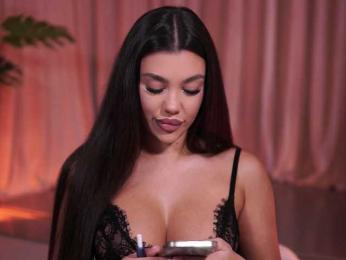 NatyDesiree bongacams stream image, 14.04.2026 19:00