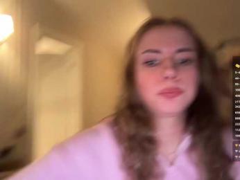 VikkiExtraCheese bongacams stream image