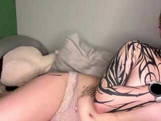 Odelyna Curless flirt4free stream image, 17.04.2026 07:00