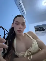 Carlita_cute stripchat stream image, 18.04.2026 00:30