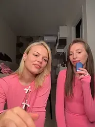 elloriah stripchat stream image, 18.04.2026 19:20