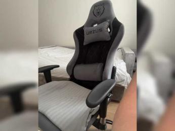 _M_O_L_O_K_O_ bongacams stream image, 21.04.2026 06:50