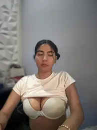 Sofia_Collins- stripchat stream image
