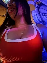 LIZ-06_ stripchat stream image