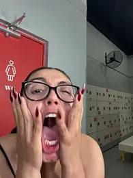 zui_lu stripchat stream image