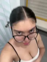 zui_lu stripchat stream image