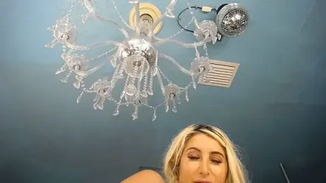 ADRIANNA_FOX stripchat stream image, 28.04.2026 08:20