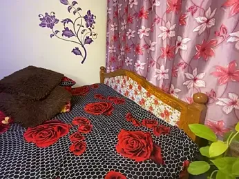 LouleyRanii stripchat stream image