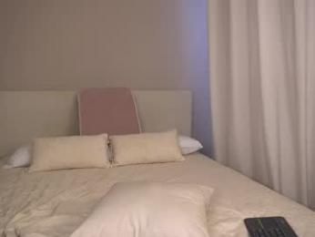 veroniqe_lounge chaturbate stream image, 29.04.2026 15:50