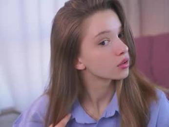 little_poetry chaturbate stream image, 09.03.2025 08:10