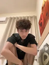 sexyboy-3525 stripchat stream image, 01.05.2026 05:50