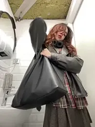 Lily__Belle stripchat stream image