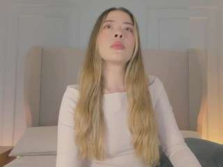 chloedee camsoda stream image, 11.05.2026 13:00