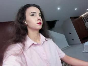 ehotlovea chaturbate stream image, 13.05.2026 02:00