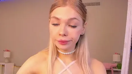 Blondy_Fina stripchat stream image, 13.05.2026 05:40