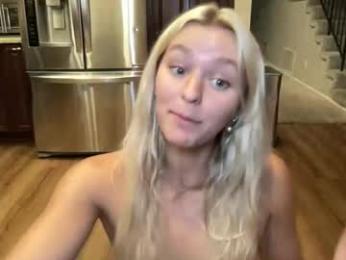 chloexbabe chaturbate stream image, 16.05.2026 09:40