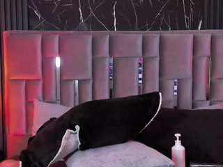 atinxnaugthy camsoda stream image, 20.05.2026 04:40