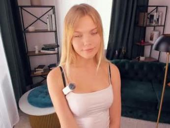 angelinahass chaturbate stream image, 20.05.2026 08:30