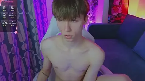 cuMte_boy stripchat stream image, 21.05.2026 01:30