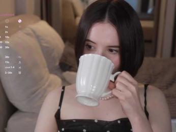 MissEssie bongacams stream image, 28.05.2026 17:30