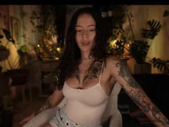 effylowell_ chaturbate stream image, 02.06.2026 01:20