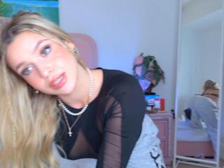 Maci Reynolds flirt4free stream image, 02.06.2026 21:30