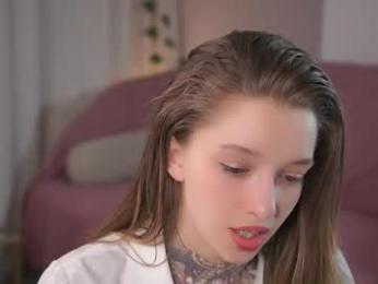 little_poetry chaturbate stream image, 10.03.2025 17:10