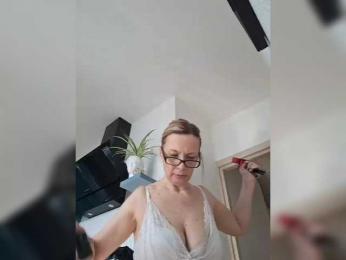 ShiningMILF bongacams stream image, 06.06.2026 01:50