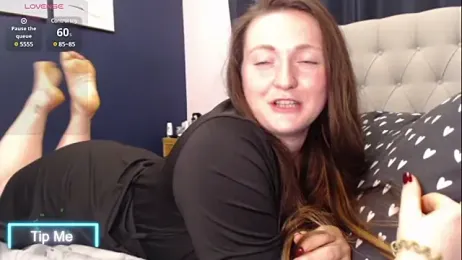 BustyBonnieUK stripchat stream image