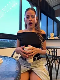 alana15 stripchat stream image