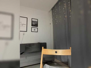 IRAONIC bongacams stream image