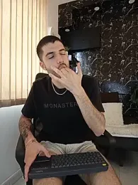 Rafael_Mendezz stripchat stream image, 19.06.2026 19:40