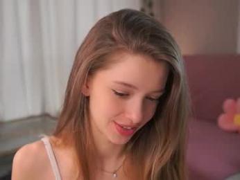 little_poetry chaturbate stream image, 11.03.2025 10:00