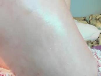 eatmygingersnapps chaturbate stream image, 09.07.2026 15:50
