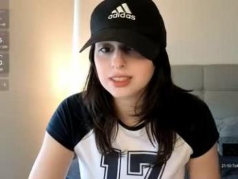 yourfreakygirl chaturbate stream image, 14.07.2026 19:00