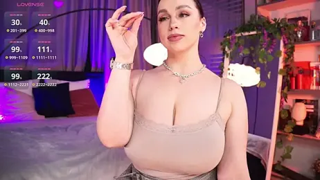 LunaNight stripchat stream image