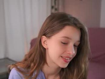 little_poetry chaturbate stream image, 12.03.2025 13:50