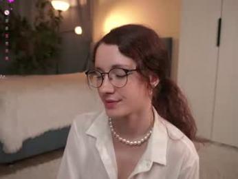 little_poetry chaturbate stream image, 09.08.2026 20:00