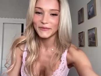 xoxoamberr chaturbate stream image, 15.08.2026 18:00